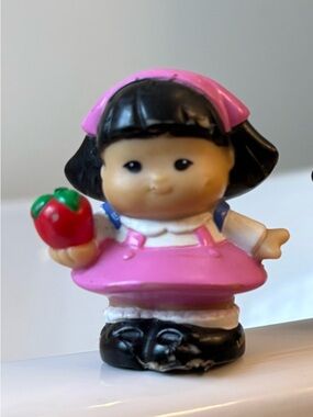 Fisher-Price Little People Girl Figure